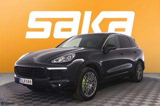 Porsche Cayenne vaihtoauto
