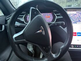 Tesla Model S vaihtoauto