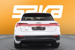 Audi Q8 e-tron vaihtoauto