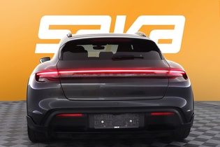 Porsche Taycan vaihtoauto