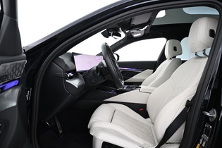 BMW i5 M60 vaihtoauto