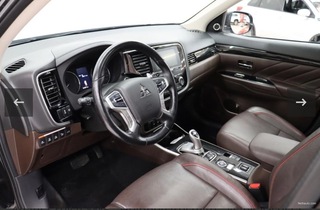 Mitsubishi Outlander PHEV vaihtoauto
