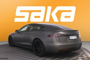 Tesla Model S vaihtoauto