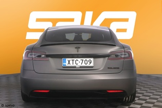 Tesla Model S vaihtoauto