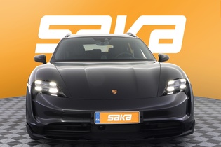 Porsche Taycan vaihtoauto