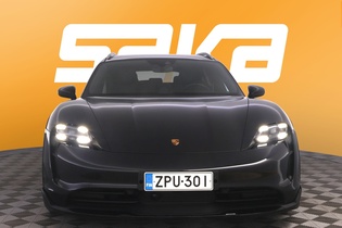 Porsche Taycan vaihtoauto