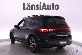 Mercedes-Benz EQB vaihtoauto