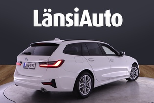 BMW 330 vaihtoauto