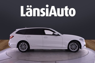 BMW 330 vaihtoauto