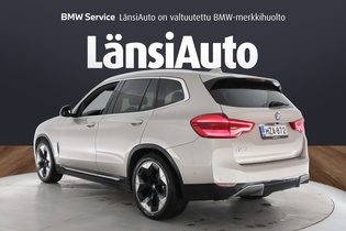 BMW iX3 vaihtoauto