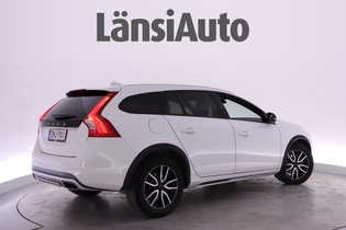 Volvo V60 Cross Country vaihtoauto