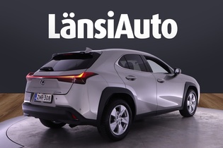 Lexus UX vaihtoauto