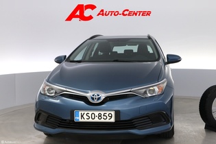 Toyota Auris vaihtoauto