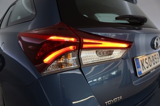 Toyota Auris vaihtoauto