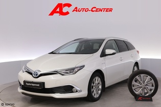 Toyota Auris vaihtoauto