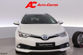 Toyota Auris vaihtoauto