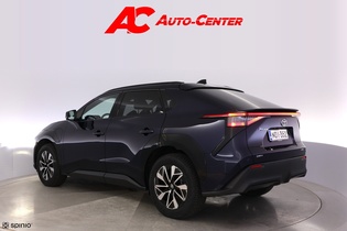 Toyota bZ4X vaihtoauto