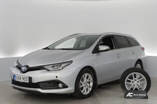 Toyota Auris vaihtoauto