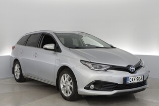 Toyota Auris vaihtoauto