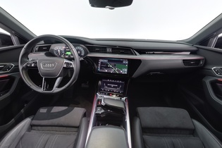 Audi Q8 e-tron vaihtoauto