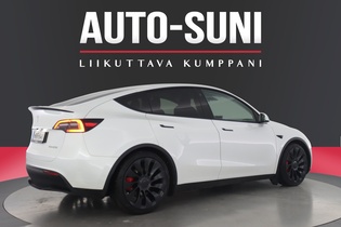 Tesla Model Y vaihtoauto