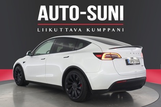 Tesla Model Y vaihtoauto