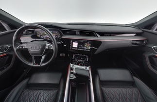 Audi Q8 e-tron vaihtoauto