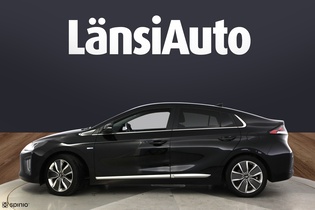 Hyundai IONIQ hybrid vaihtoauto