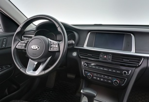 Kia Optima vaihtoauto