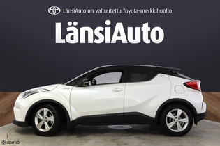 Toyota C-HR vaihtoauto