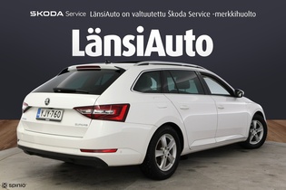 Skoda Superb vaihtoauto