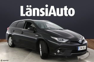 Toyota Auris vaihtoauto