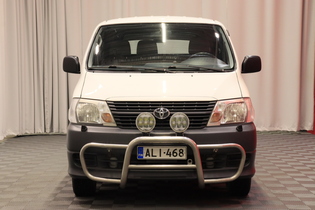 Toyota Hiace vaihtoauto
