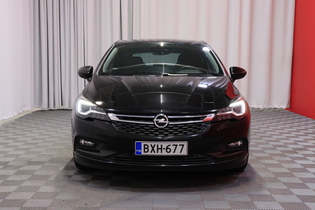 Opel Astra vaihtoauto