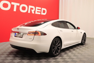 Tesla Model S vaihtoauto