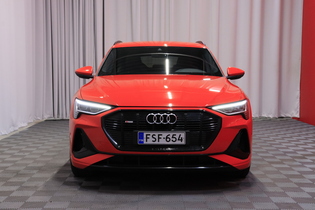 Audi e-tron vaihtoauto