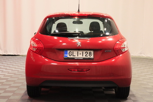 Peugeot 208 vaihtoauto