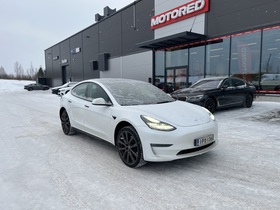 Tesla Model 3 vaihtoauto