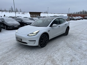 Tesla Model 3 vaihtoauto