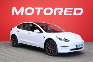 Tesla Model 3 vaihtoauto