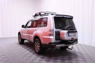 Mitsubishi Pajero vaihtoauto