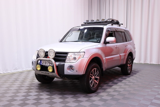 Mitsubishi Pajero vaihtoauto