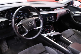Audi e-tron vaihtoauto