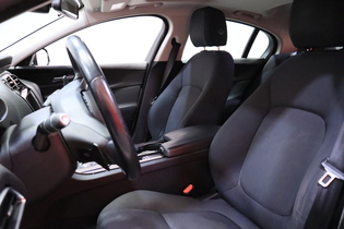 Jaguar XE vaihtoauto