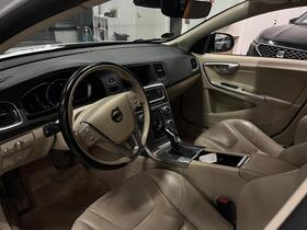 Volvo V60 Cross Country vaihtoauto