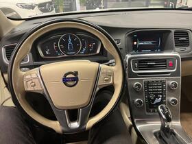 Volvo V60 Cross Country vaihtoauto