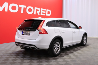 Volvo V60 Cross Country vaihtoauto