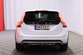 Volvo V60 Cross Country vaihtoauto
