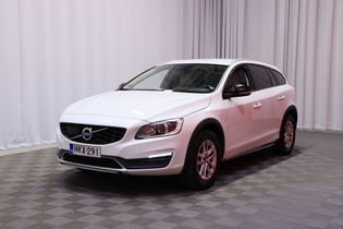 Volvo V60 Cross Country vaihtoauto