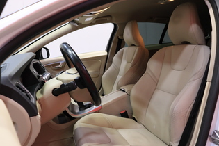 Volvo V60 Cross Country vaihtoauto